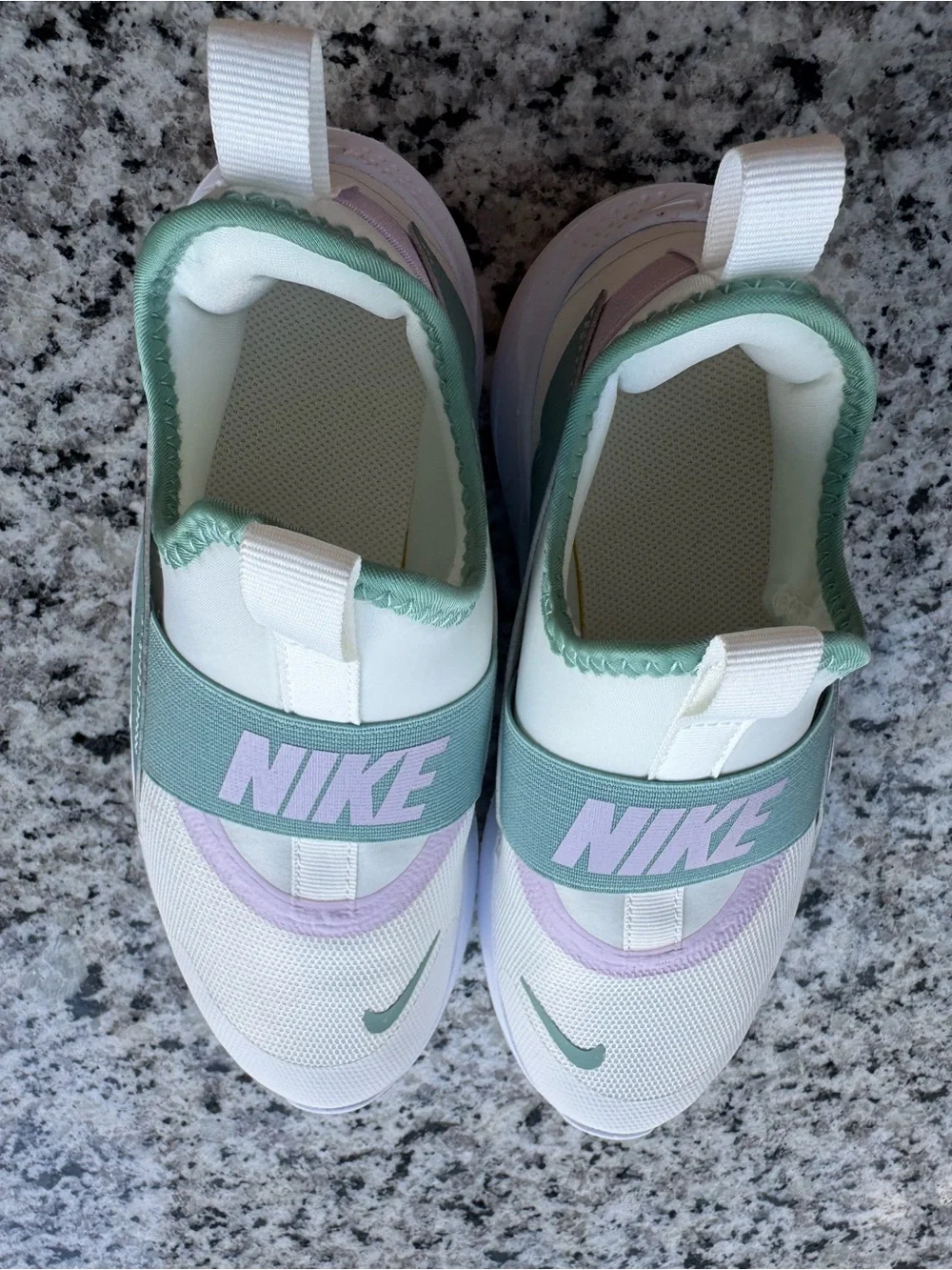 Nike sleek slip
